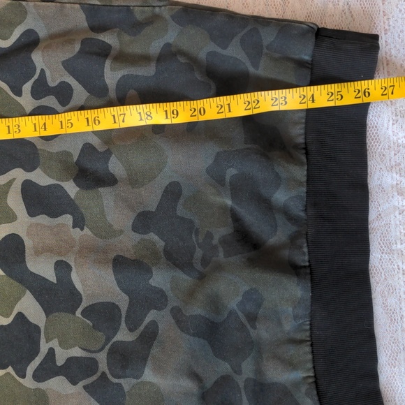 Adidas Camo Crewneck Pullover Sweatshirt Size Small - Picture 6 of 7